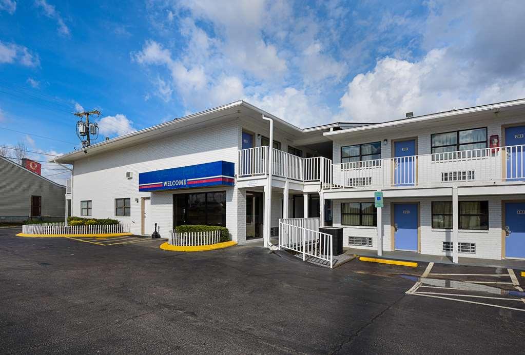 Motel 6 Chattanooga East Екстериор снимка