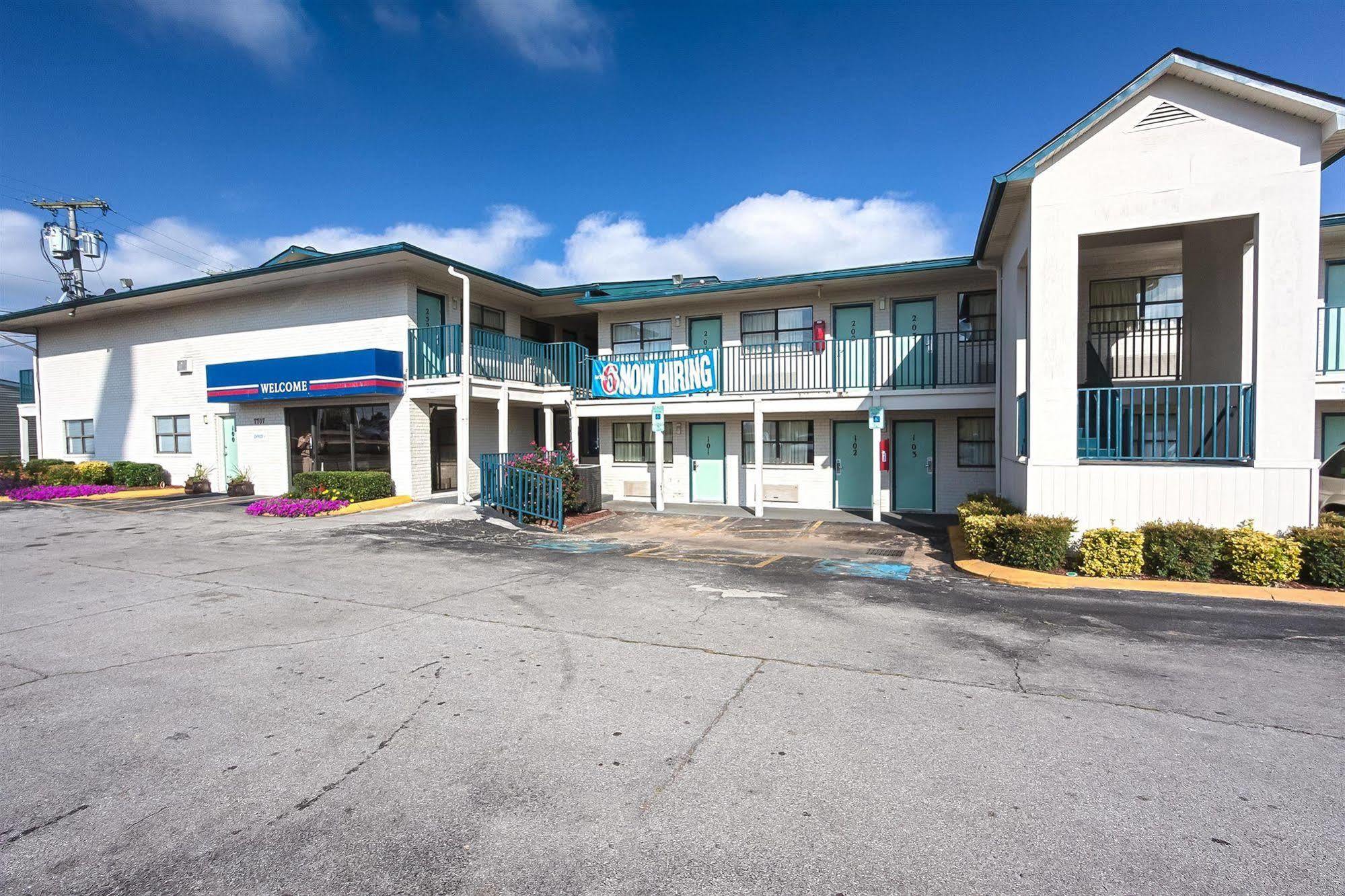 Motel 6 Chattanooga East Екстериор снимка